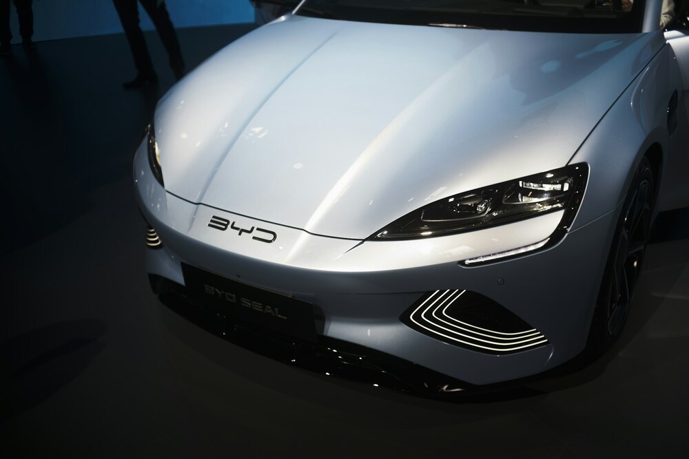 Cum a reusit BYD sa devanseze Tesla in cursa electrificata a lumii auto