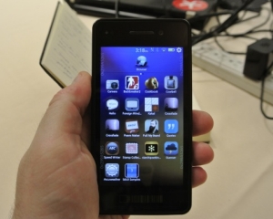 RIM a inceput sa ofere companiilor sistemul de operare BlackBerry 10