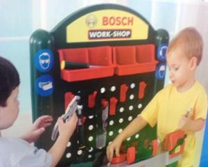 Copilul tau este pasionat de bricolaj? Bosch va face demonstratii, dedicate celor mici, cu scule electrice in 21 de magazine Dedeman