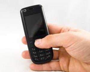 Vanzarile de telefoane mobile in 2012: Prima scadere din 2009 incoace