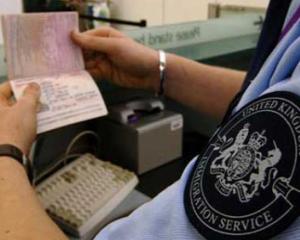 Romanii si bulgarii ar putea avea "permise de rezidenta biometrice" pentru Marea Britanie