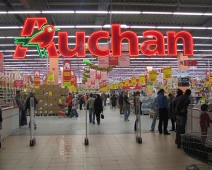 Auchan a cumparat sapte hipermarketuri Cora din Ungaria