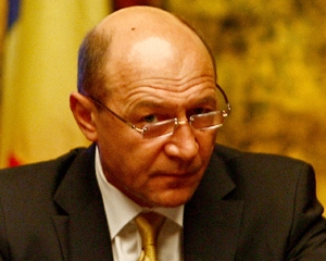 Basescu a cerut SRI sa priveasca atent la "faptele de coruptie cu fonduri europene"