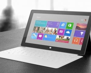 Microsoft confirma problemele tastaturii tabletei Surface si va inlocui unitatile cu probleme
