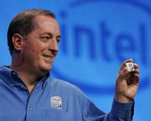 Procesoarele Intel isi vor face loc in telefoanele mobile la inceputul anului viitor