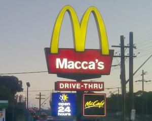 McDonald's isi schimba numele. Temporar!
