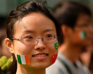 ANALIZA: China intra in Europa prin Irlanda