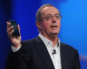 Intel formeaza o divizie speciala specializata pe smartphone-uri si tablete