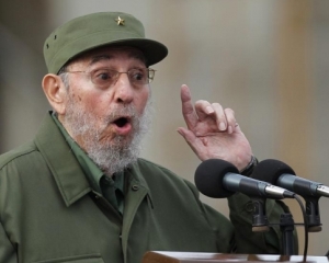 O gluma morbida: Fidel Castro a murit la varsta de 86 de ani