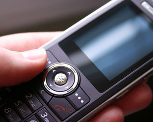 Alerta SMS pentru tranzactiile facute prin cardurile emise de Romanian International Bank