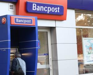 Criza din Grecia s-ar putea extinde si in Romania prin canalele bancare