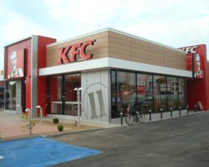 Brazer ramane in meniul KFC