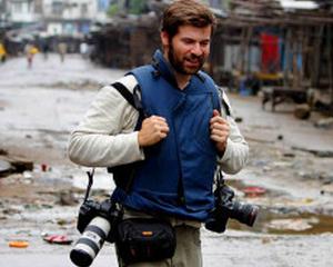 Ultimele poze facute de fotograful Chris Hondros, ucis in Misrata, Libia