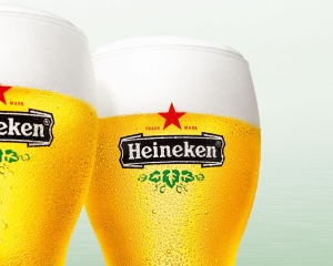 Heineken ofera 4,1 miliarde de dolari pentru o participatie majora la Fraser & Neave Ltd.