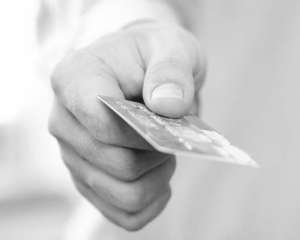 Sistemul de carduri, victima a fraudei: Ce riscuri exista pentru clientii bancilor?