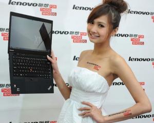 Lenovo a lansat in Romania ultrabook-ul ThinkPad X1 Carbon