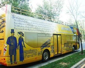 Greierele, furnica si autobuzele turistice din Bucuresti