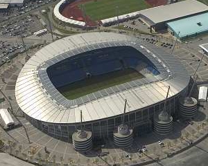 Manchester City isi vinde numele stadionului