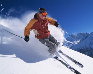 Liber la schi pe partiile din Busteni si Azuga