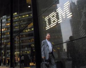ANALIZA: Cum isi motiveaza IBM angajatii