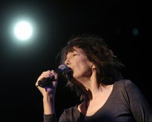 Concert Jane Birkin, naturalete si sensibilitate