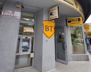 Western Union si Banca Transilvania lanseaza serviciul de transfer de bani prin internet banking