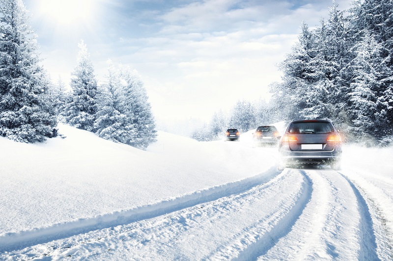 Sfaturi utile de conducere in siguranta pe timp de iarna