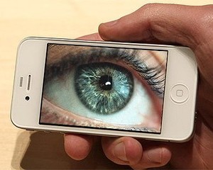 De la iPhone, la eye-phone sau cum se vor intelege oamenii din ochi cu telefoanele inteligente