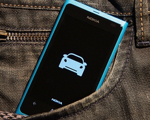 Nokia se ofera pe tava utilizatorilor nemultumiti de iPhone: Folositi hartile noastre!