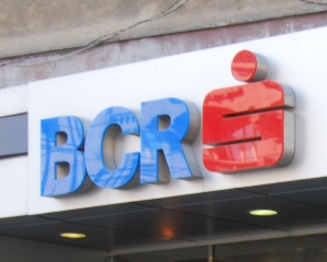 Clientii BCR pot plati facturile direct prin bancomate