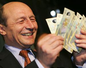 Basescu: Anul 2012 nu va fi unul care sa produca socuri romanilor
