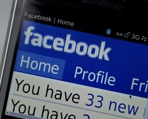 Irlanda: Un grup studentesc vrea sa dea in judecata Facebook