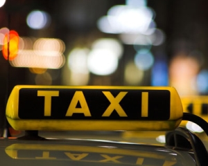 Taxi Cobalcescu a majorat tariful pe kilometru de la 1,39 lei la 1,69 lei pe baza unui "aviz verbal" din partea Primariei