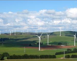 Enel vrea ferme eoliene de 400 MW in Romania pana in 2015