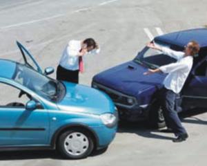 Cele 9 minciuni despre asigurarile auto