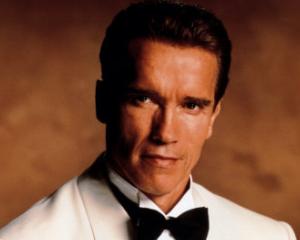 Arnold Schwarzenegger se intoarce la film