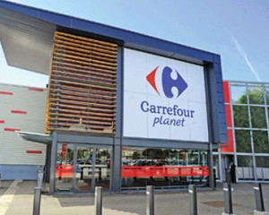 Carrefour SA: CEO-ul Lars Olofsson demisioneaza. In locul lui vine Georges Plassat