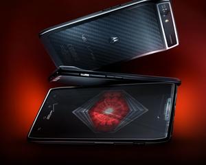 Telefonul Droid RAZR, noul varf de lance al Motorola