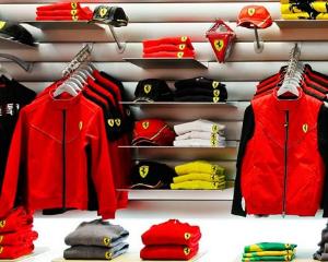 La Ferrari Store Bucuresti s-a lansat colectia 2011-2012