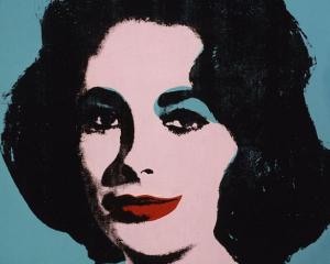 Un portret de-al lui Elizabeth Taylor a fost vandut cu 27 de milioane de dolari