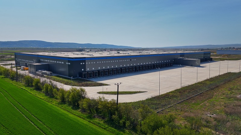ELI Parks inchiriaza 3.500 mp in ELI Park Bacau catre Raben Logistics Romania, consolidandu-si pozitia ca hub logistic strategic in regiunea Moldovei