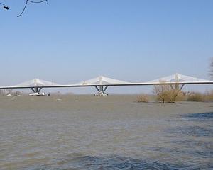 Podul Calafat-Vidin nu va fi inaugurat mai devreme de luna mai