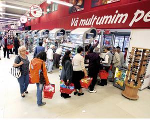 Lantul de supermarketuri Interex se retrage din Romania