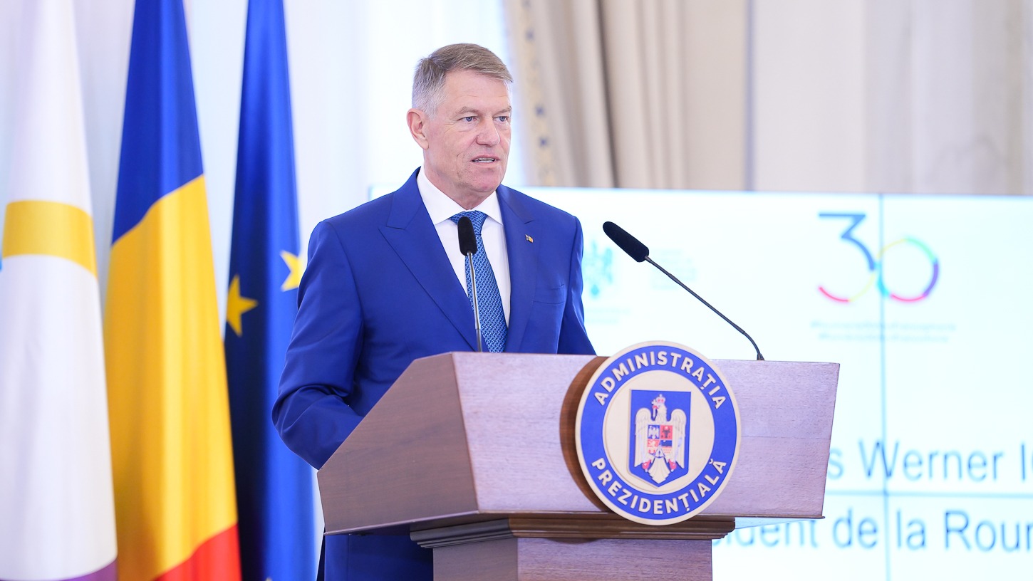 Klaus Iohannis nu crede ca putem atinge tinta de deficit, dar e optimist privind fondurile europene: "Nu cred ca le vom pierde"