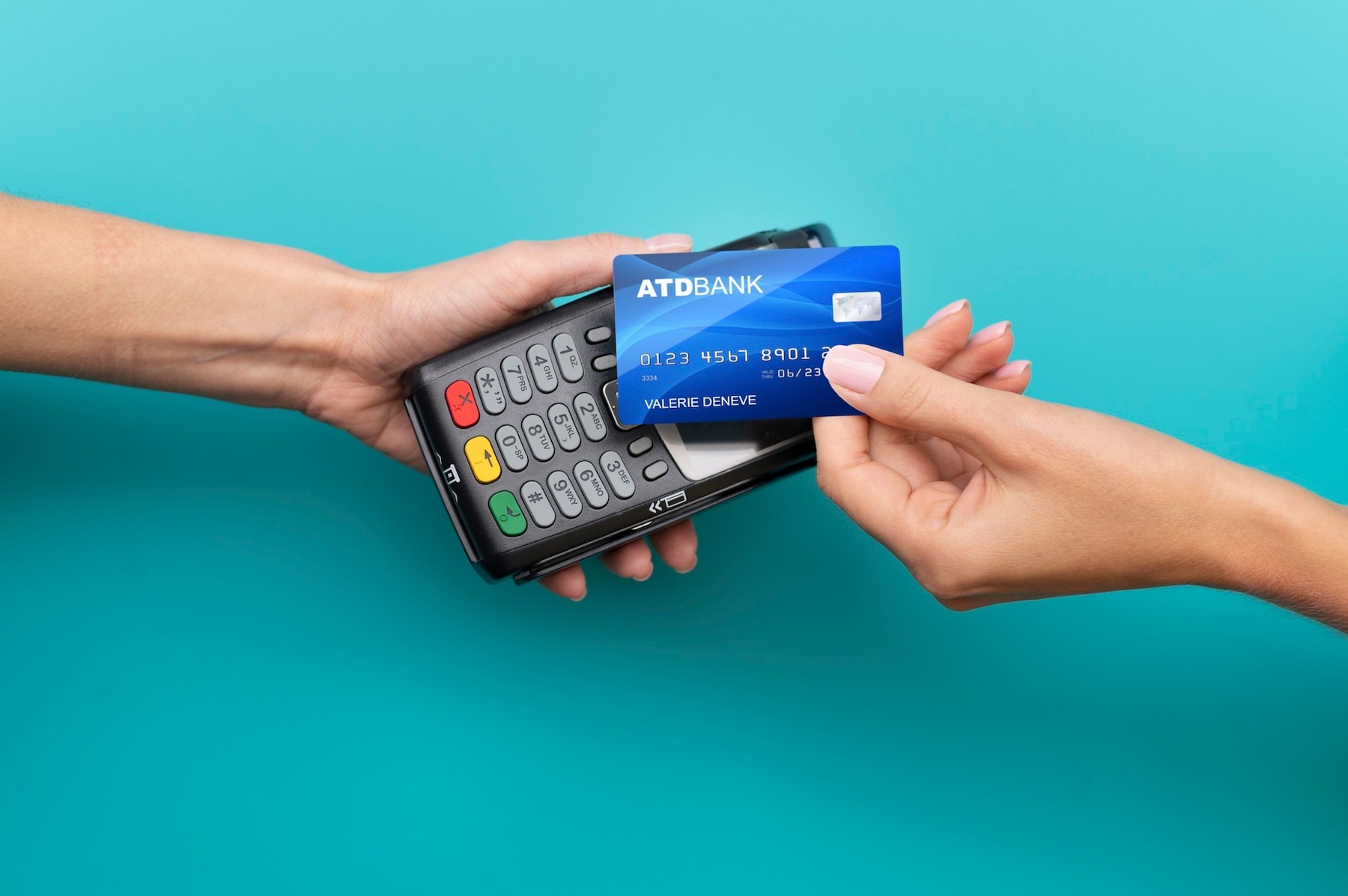 Cum se foloseste corect un card de credit, pentru cumparaturi, ca sa nu ajungi sa platesti dobanzi uriase