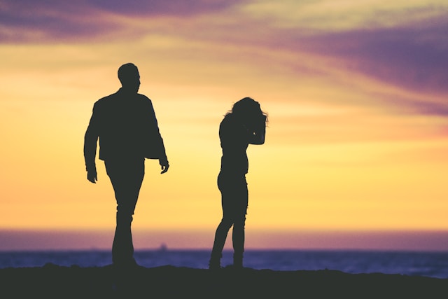 Divortul, sport national in Romania: 4 din 10 cupluri se cearta din cauza banilor