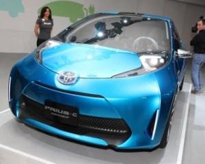 Toyota adauga inca un model la familia de automobile hibride