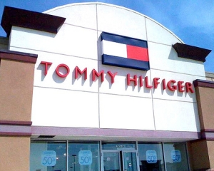 Tommy Hilfiger deschide doua magazine in Iasi si Cluj