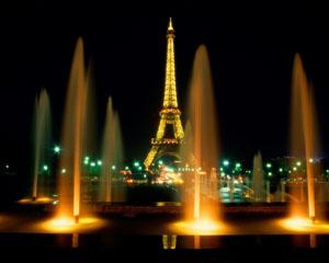 Turnul Eiffel isi va produce o parte din necesarul de energie electrica