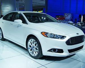 Imagini oficiale cu noul Ford Mondeo